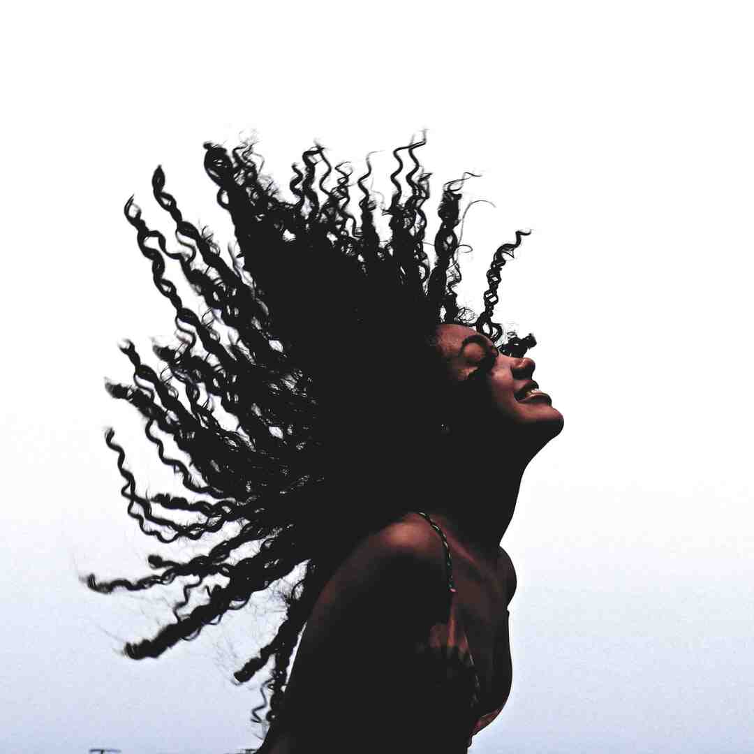 Comment faire pousser les cheveux plus vite naturellement en 1 semaine ?