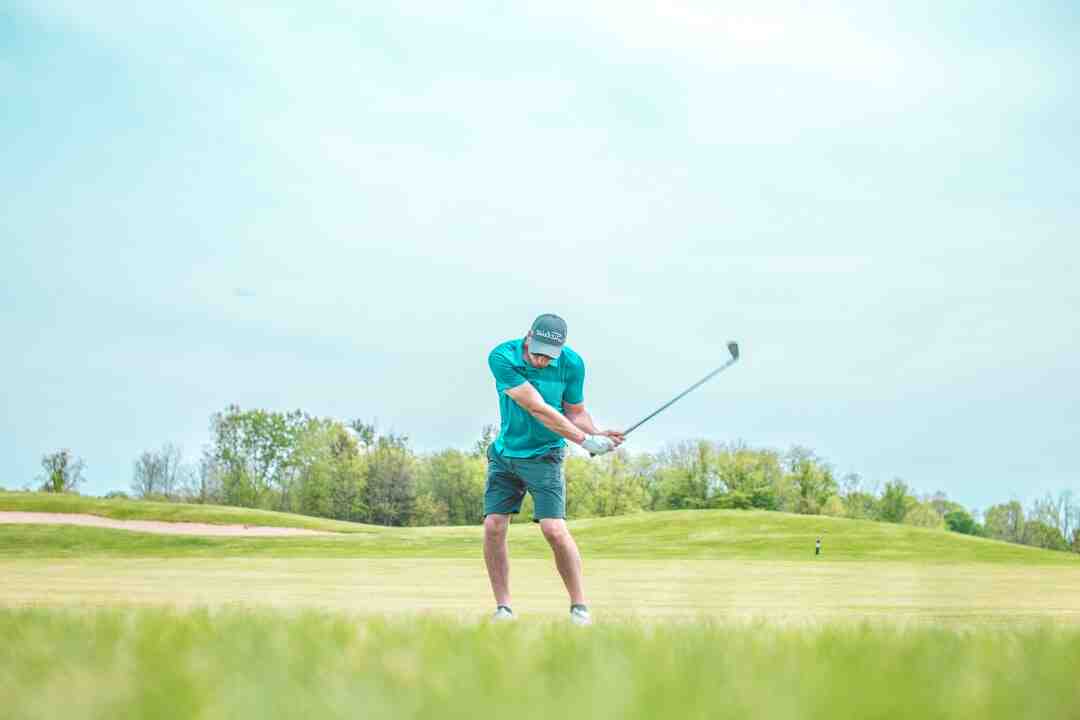 Comment activer Auto Hold Golf 7 ?