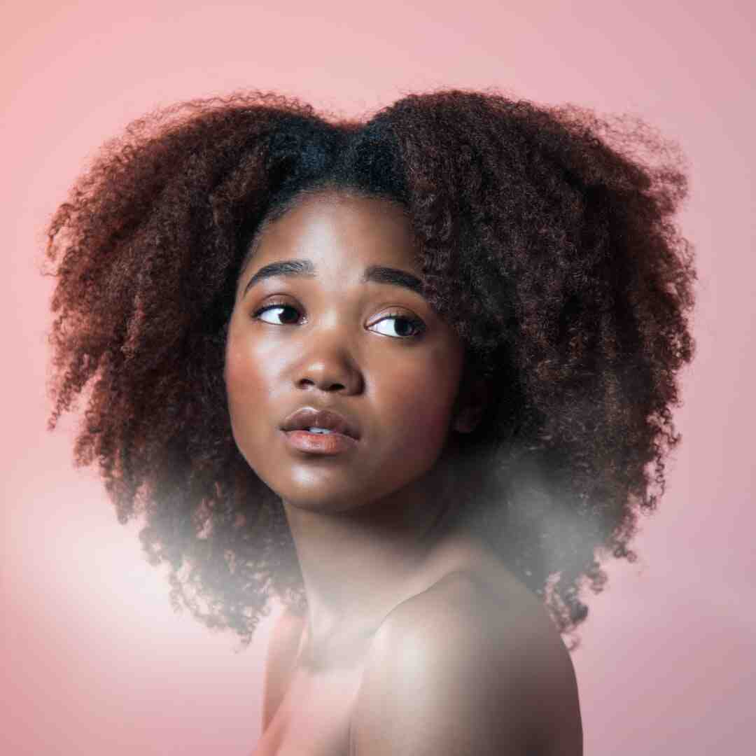 Comment avoir une peau noire lisse ?