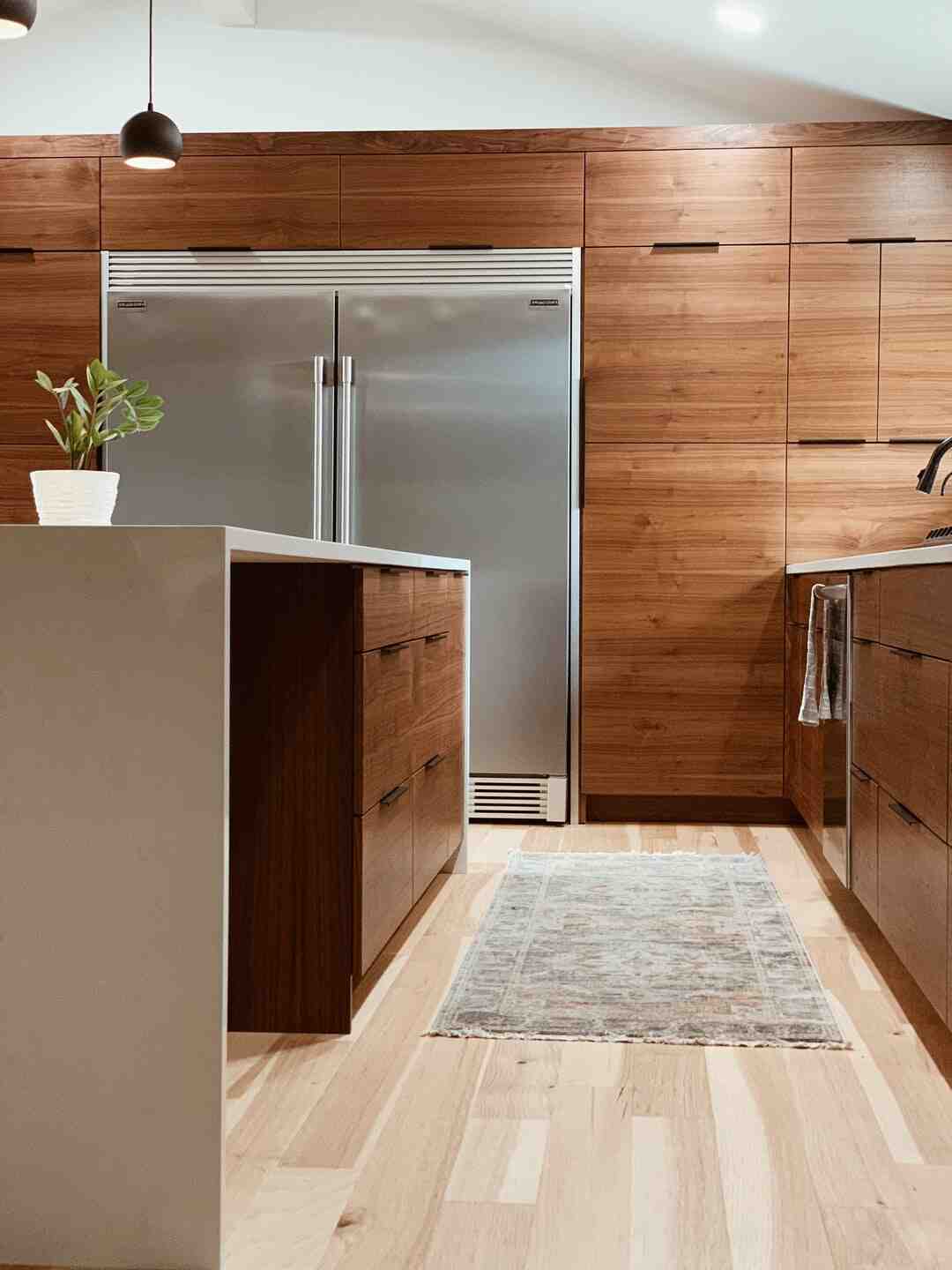 Comment débosseler de l'inox ?