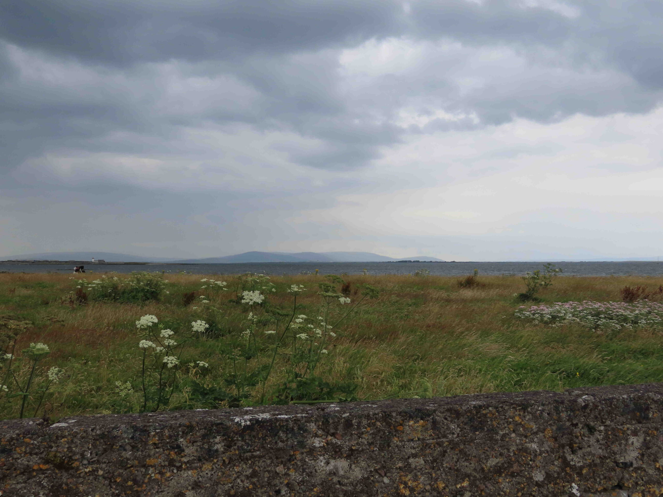 Comment éclairer une pièce sans prise ?