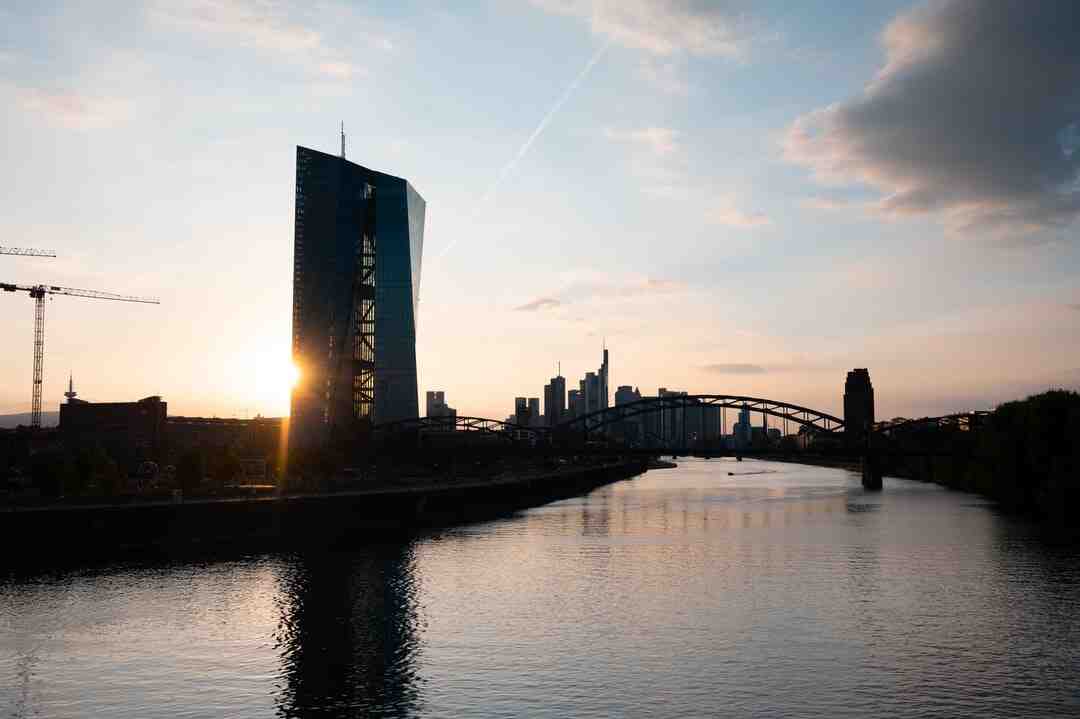 Comment enlever le vert d'une bague ?