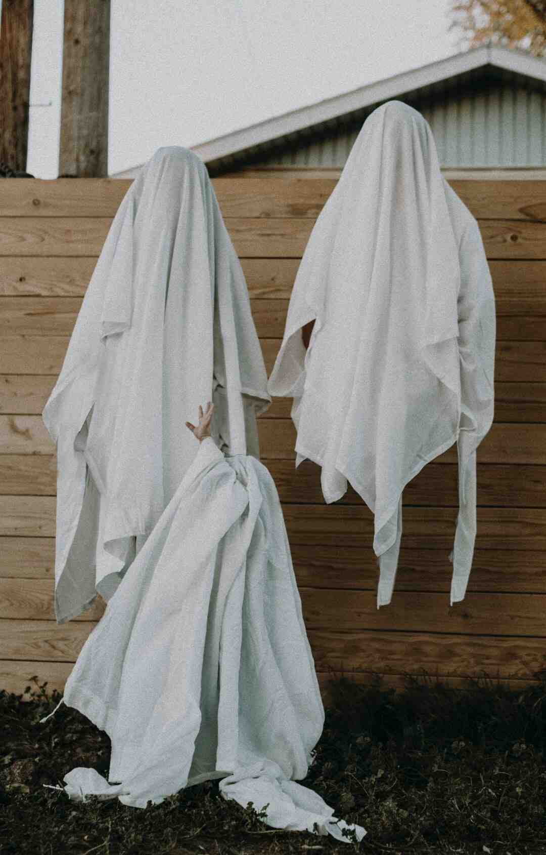 Comment plier une serviette en forme de bateau ?