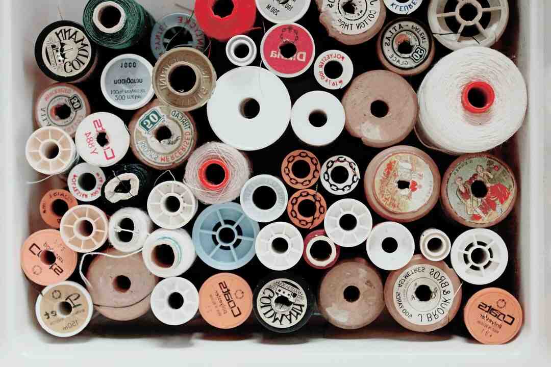 Comment raccourcir un pantalon trop long ?