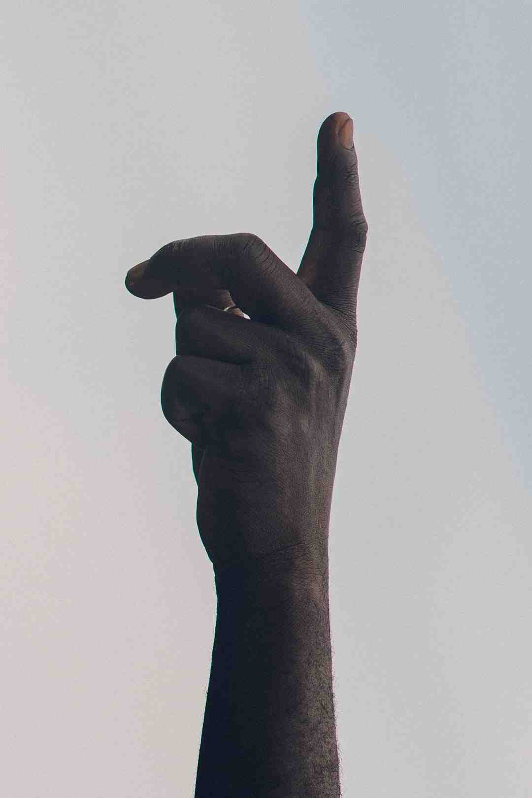 Comment traiter une foulure au pied ?