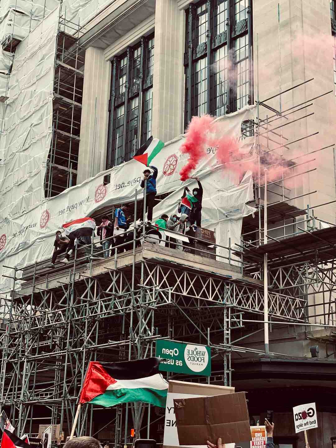 Est-ce que Free Resilie automatiquement ?