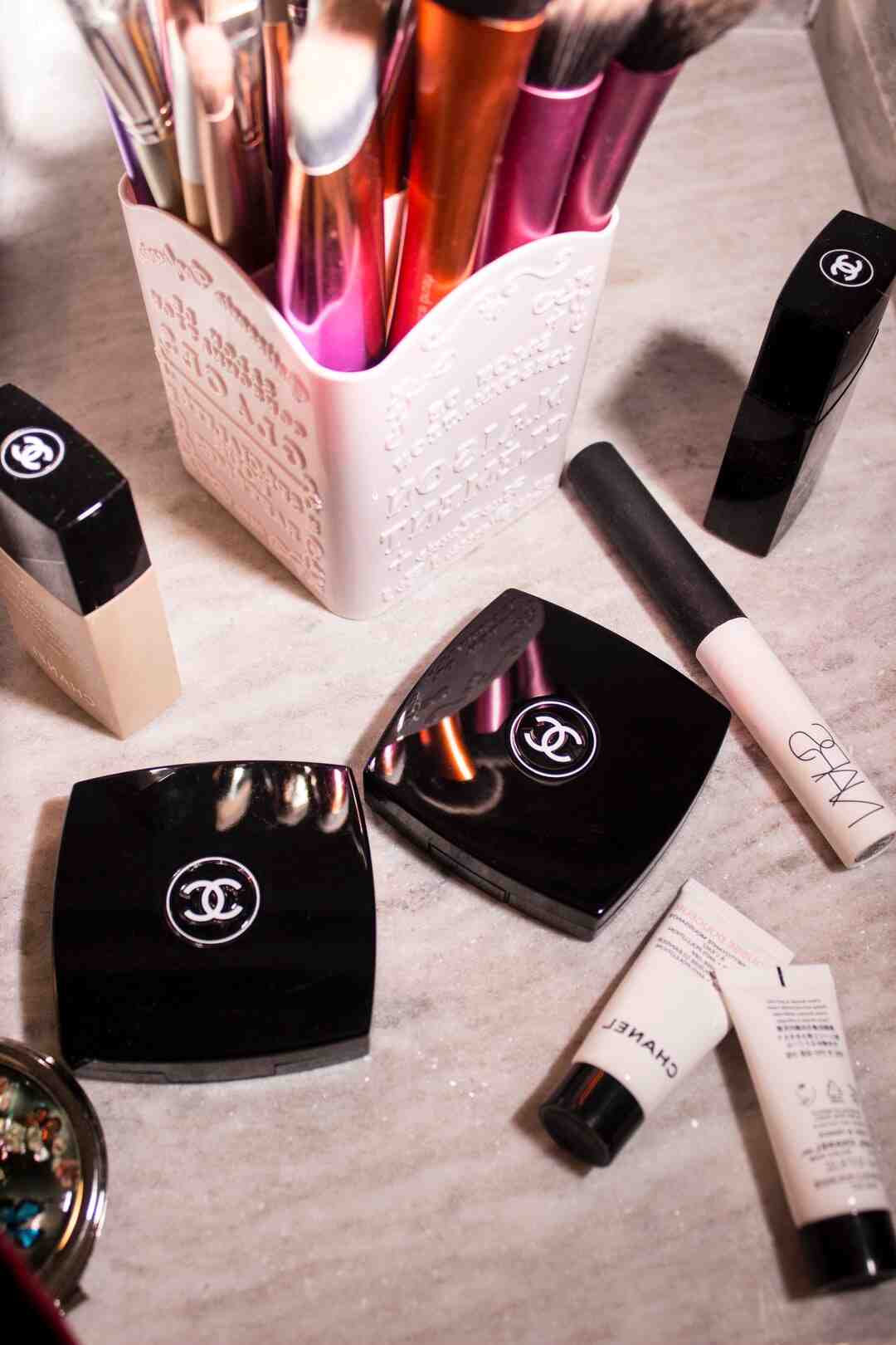 Est-ce que le café éclaircit ?