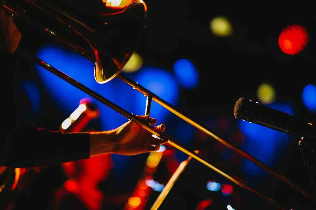 Où se trouve le fusible Klaxon Opel Zafira B ?