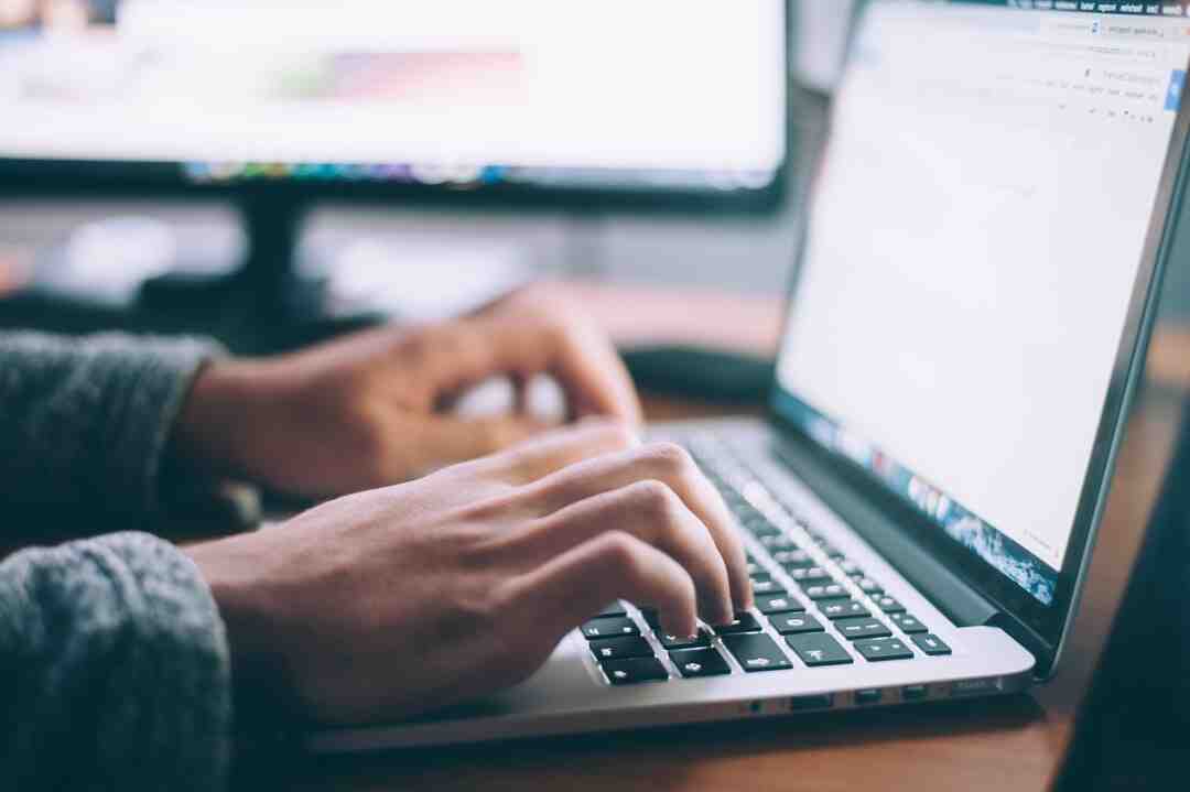 Pourquoi je peux pas lire mes messages ?