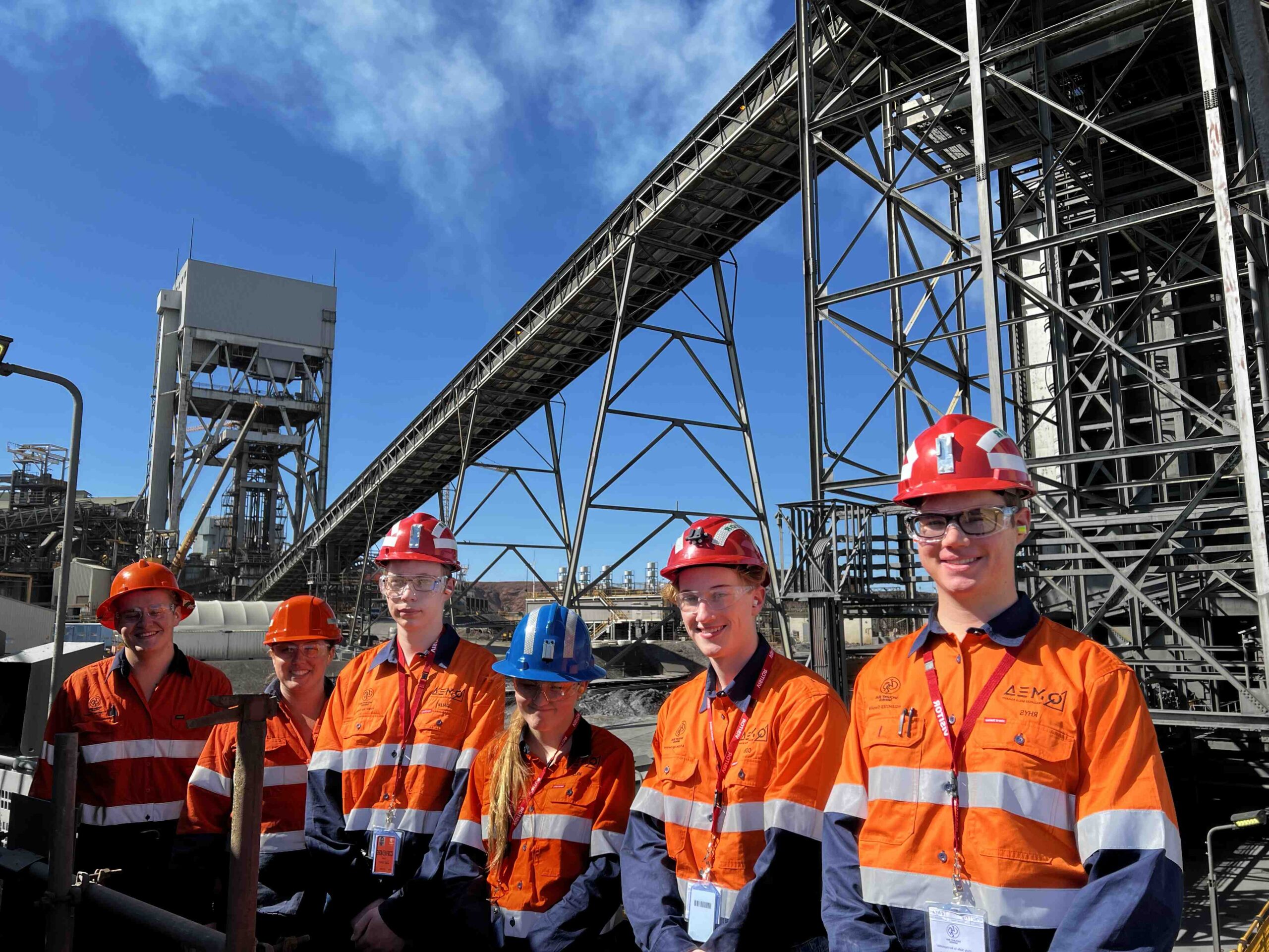 Pourquoi l'eau oxygénée mousse T-IL avec le sang ?