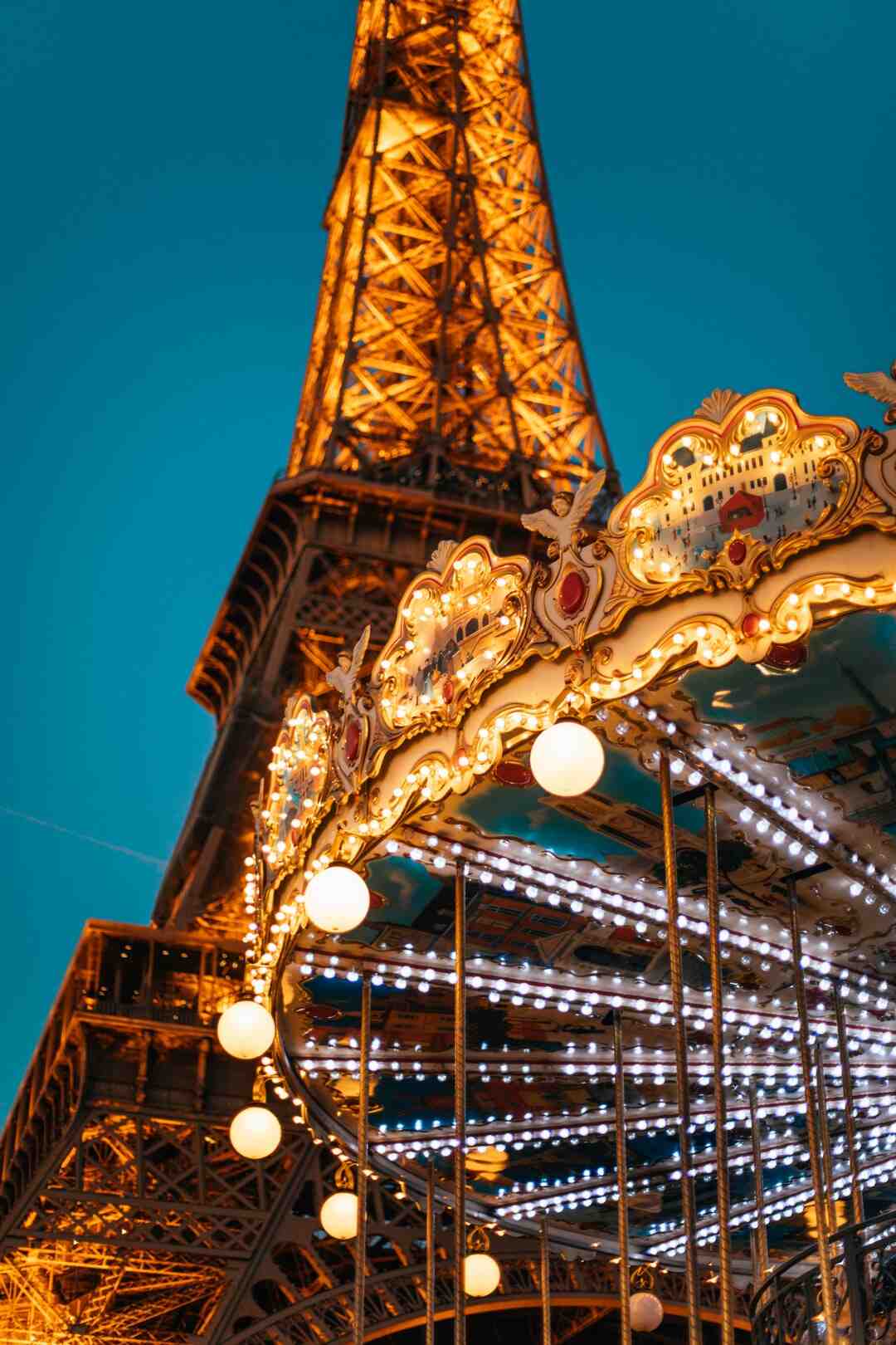 Quel est le surnom de Haussmann ?