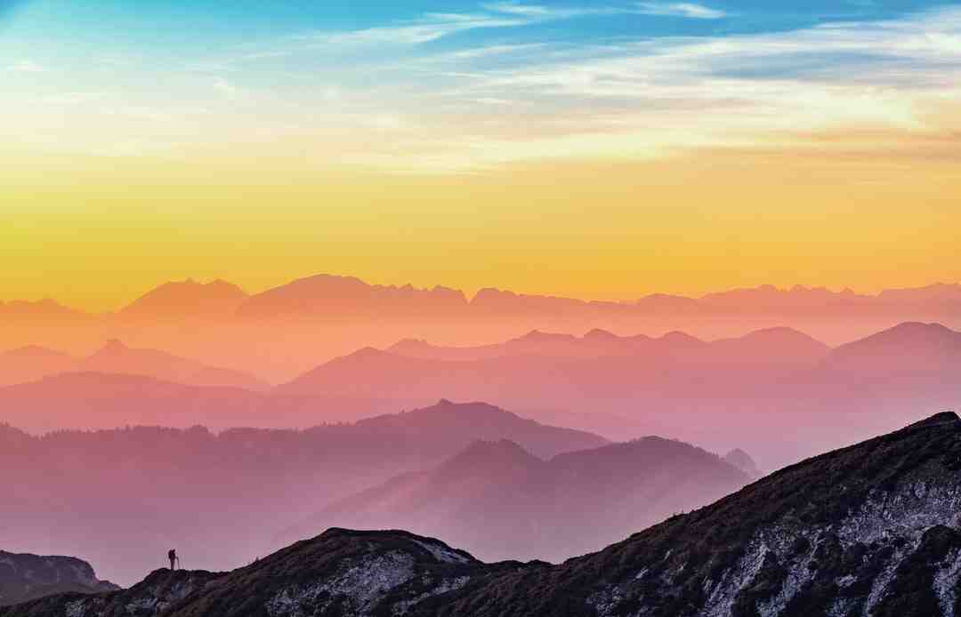 Quel papier peint pour pièce sombre ?