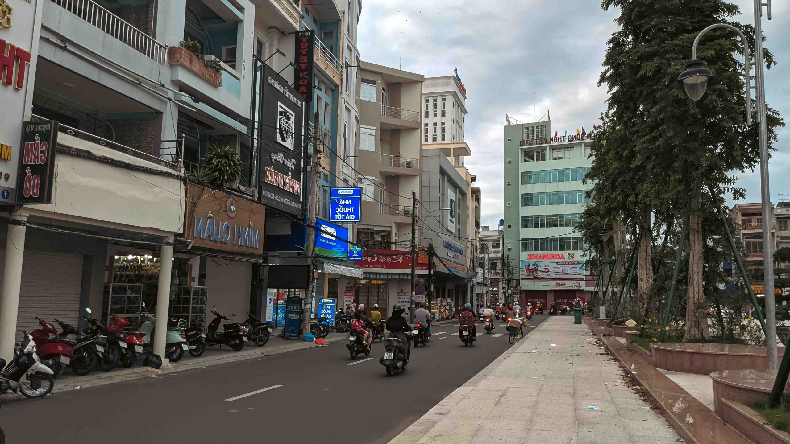 Comment changer la couleur d'une application iOS 14 ?