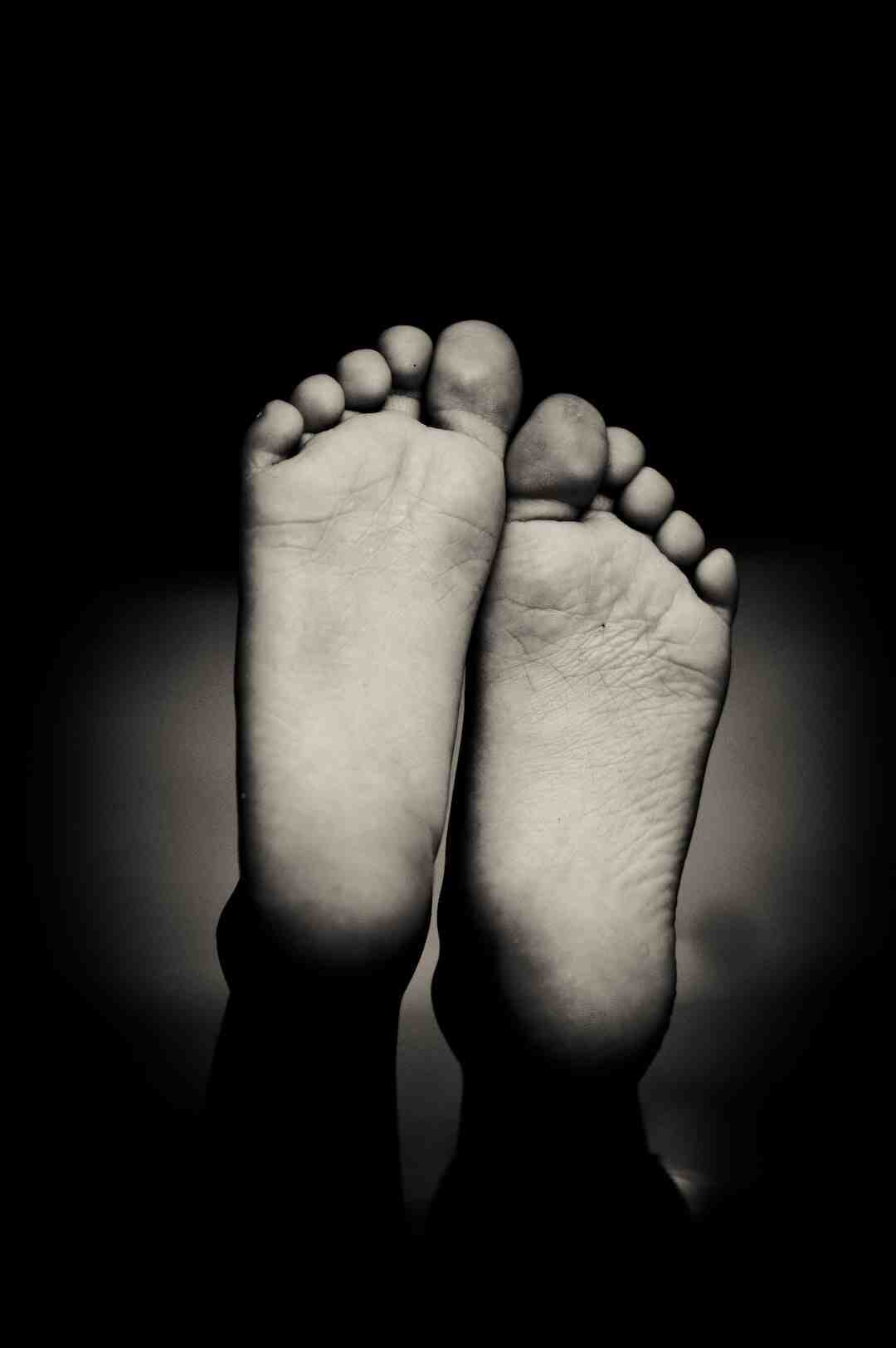 Comment enlever la corne Epaisse des pieds ?