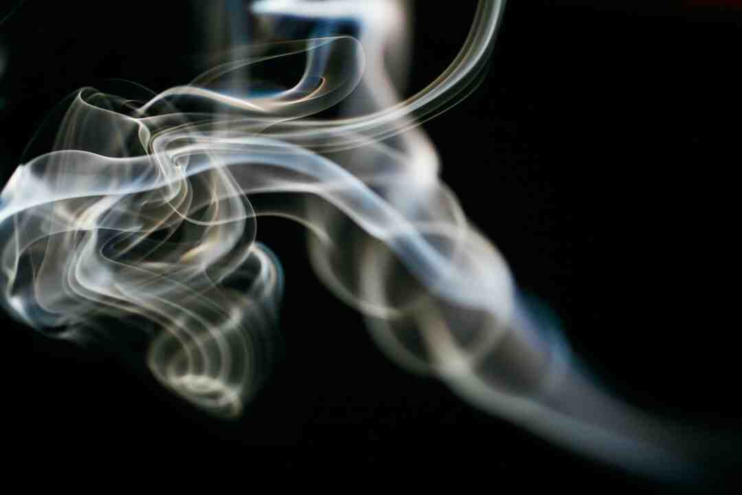 Comment enlever le noir sur les bijoux ?