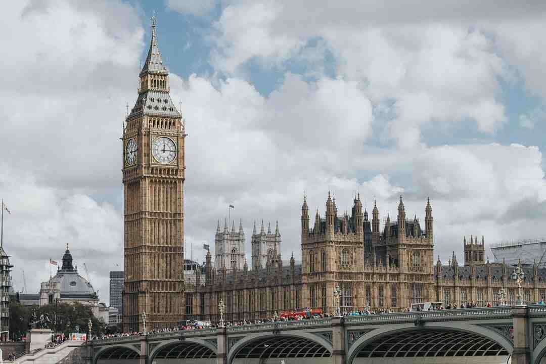 Quel bain de pied pour enlever les callosités ?