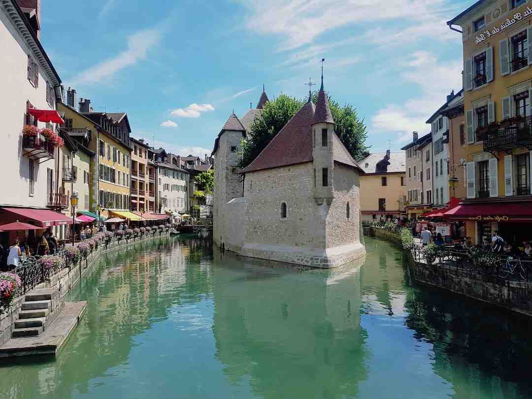 Quel est le plus bel endroit du lac d'Annecy ?